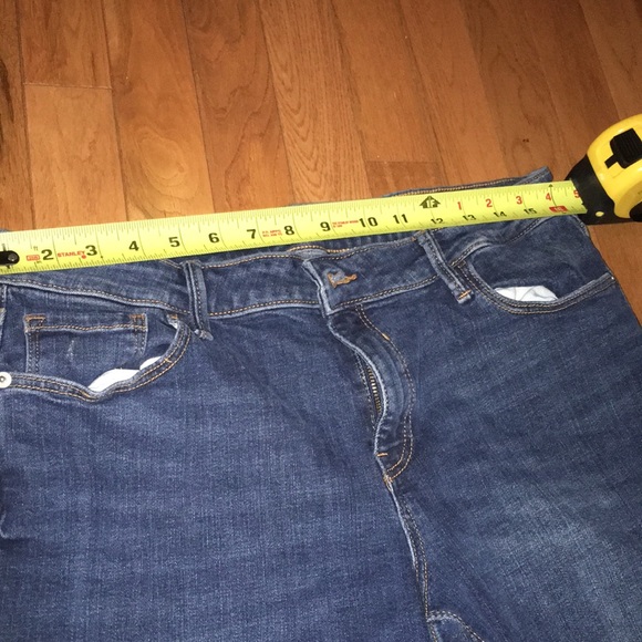 Old Navy Skinny Jeans - Picture 6 of 6